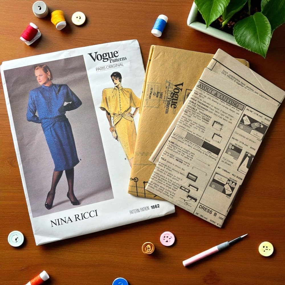 Vogue 1662 – Vintage Nina Ricci Paris‎ Original Dress Pattern – Size 12 – Cut...